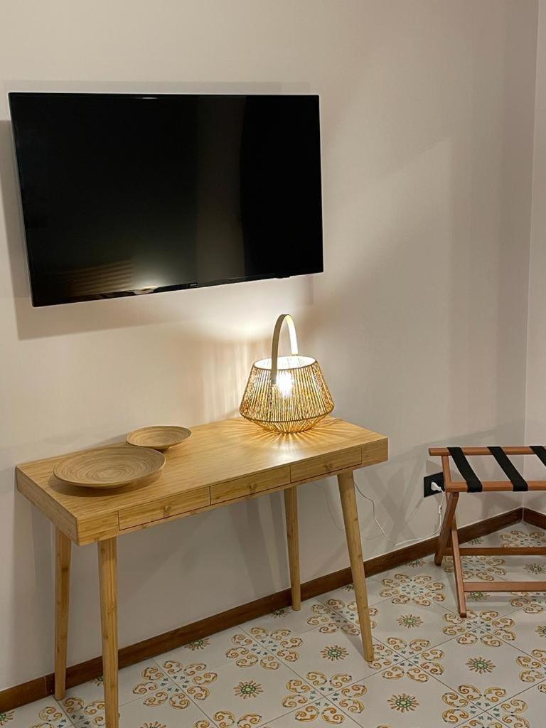 Diana Apartment Салерно Екстериор снимка